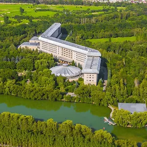 Hotel Swissôtel Wellness Alatau Almaty