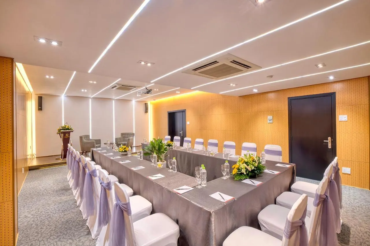 Vien Dong Hotel - Near Bui Vien Walking Street Ho Chi Minh City Vietnam