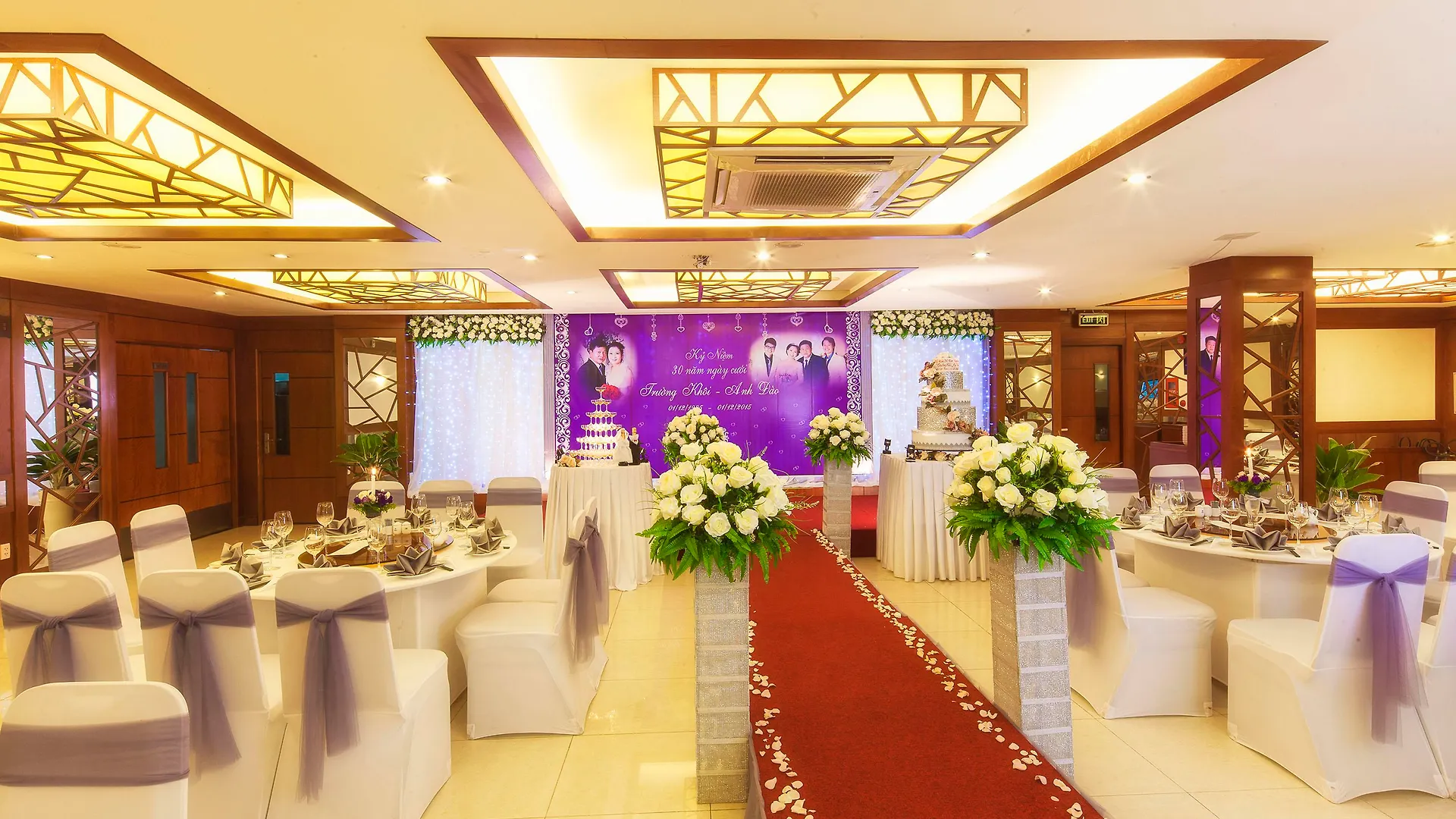 Vien Dong Hotel - Near Bui Vien Walking Street Ho Chi Minh City