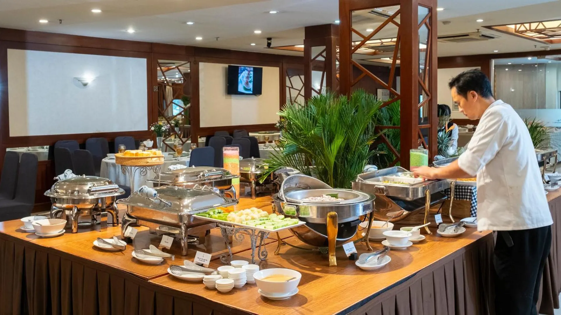 ***  Vien Dong Hotel - Near Bui Vien Walking Street Ho Chi Minh City Vietnam
