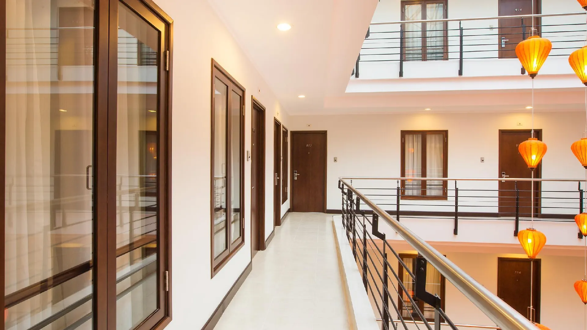 Vien Dong Hotel - Near Bui Vien Walking Street Hô Chi Minh-Ville 3*,  Vietnam