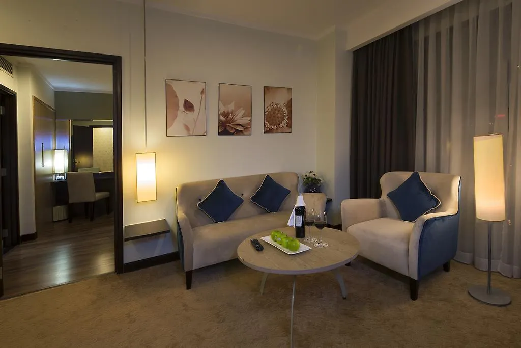 Vien Dong Hotel - Near Bui Vien Walking Street Hô Chi Minh-Ville
